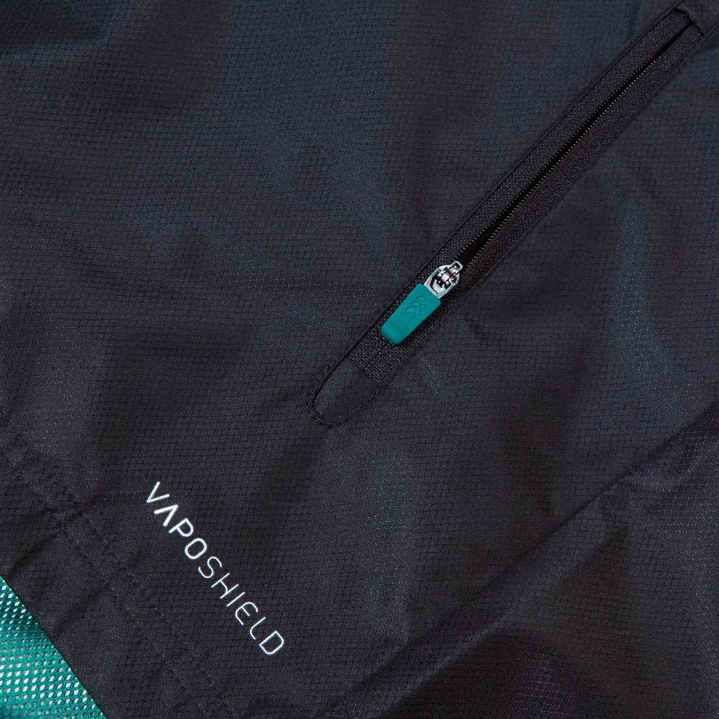 Canterbury IRFU Rugby Ireland 2025/26 Water Resistant Full-Zip Jacket - Image 8