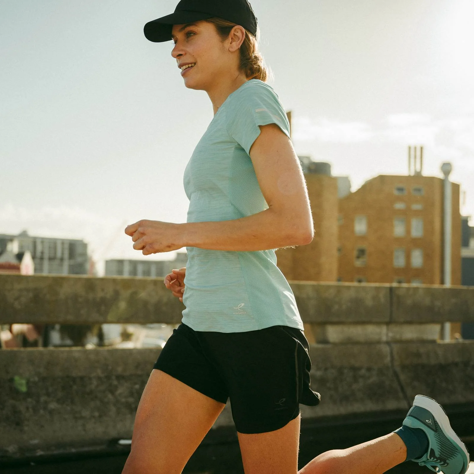 Energetics Isolda II Womens 7-Inch Running Shorts - Image 9