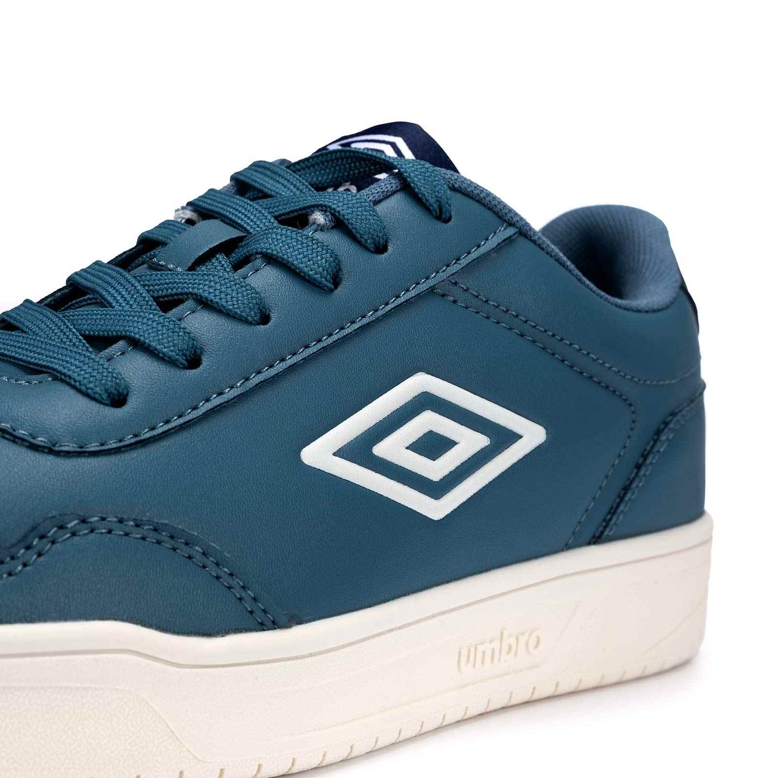 Umbro Hatton II Mens Trainers - Image 6